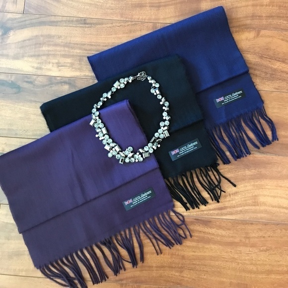 Cashmere Scarves shawls - Picture 1 of 3